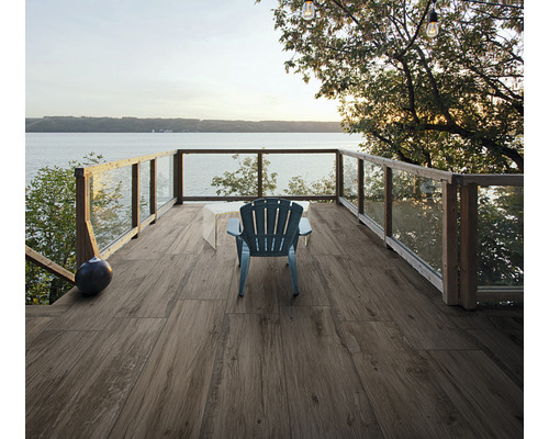 Dalle de terrasse FLAIRSTONE en grès cérame fin Legno Passione Musk bords rectifiés 120 x 40 x 2 cm