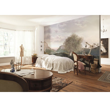 Heller Schlafraum mit Bett, Schreibtisch und Landschaftstapete