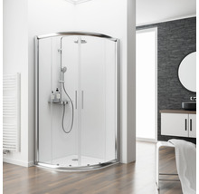 Cabine de douche d''angle avec ensemble de douche dans une salle de bain