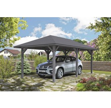 Holz Carport mit Auto im Garten