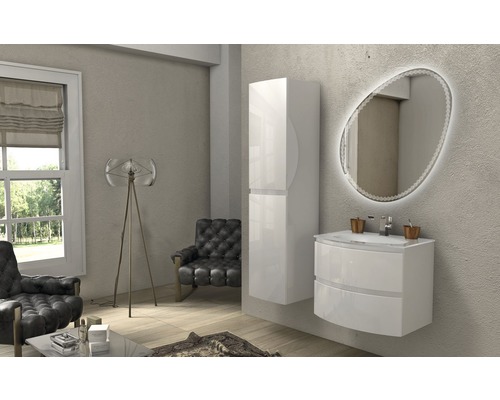 Modernes Badezimmer mit Waschtischunterschrank, Spiegelschrank und Hochschrank