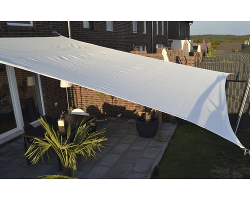 Floracord Vierecksonnensegel 4,5 x 5,0 m, HDPE 180 g/m² wind- und wasserdurchlässig, weiß Floracord Vierecksonnensegel 4,5 x 5,0 m, HDPE 180 g/m² wind- und wasserdurchlässig, weiß