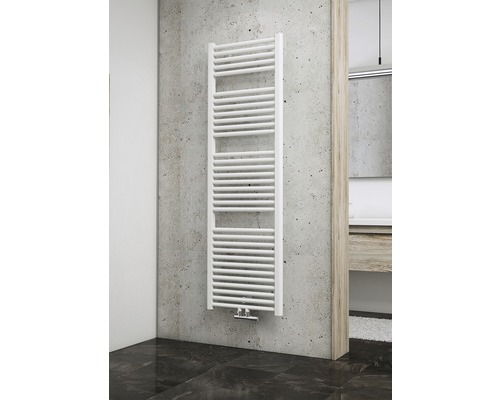 Radiateur de salle de bains SCHULTE München 1575x500 mm blanc avec raccordement au centre Radiateur de salle de bains SCHULTE München 1575x500 mm blanc avec raccordement au centre