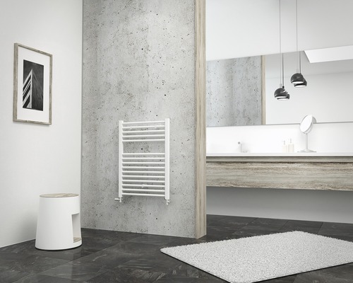 Radiateur de salle de bains SCHULTE Turbo 695 x 500 mm blanc alpin raccordement des deux côtés en bas Radiateur de salle de bains SCHULTE Turbo 695 x 500 mm blanc alpin raccordement des deux côtés en bas