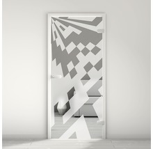 Porte en verre avec motifs géométriques dans une pièce lumineuse