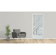 Vue d''une pièce avec fauteuil et porte design en verre