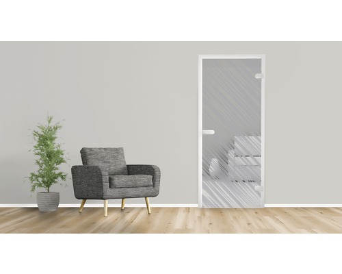 Szene mit Glastür, Sessel und Zimmerpflanze