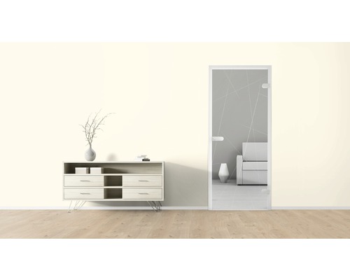 Salon avec commode et porte en verre