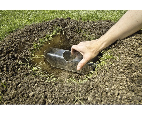 Appareil de prélèvement d''échantillons de sol utilisé pour l''analyse du sol de jardin