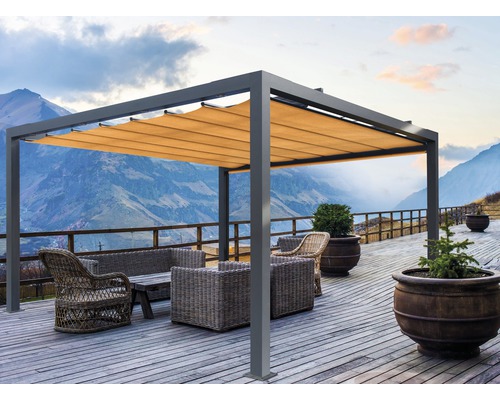 Terrasse avec pergola en aluminium, store et salon de jardin avec vue sur la montagne
