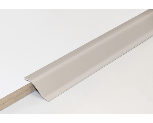 Profilé de finition en plastique pour panneaux muraux