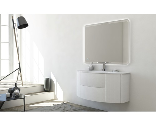 Salle de bain moderne avec meuble sous-vasque et miroir avec éclairage
