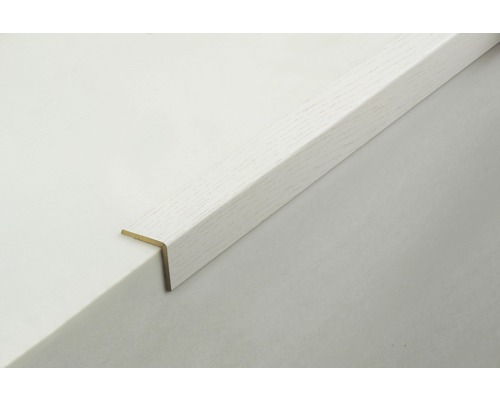 Profilé d''angle en bois