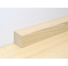 Kantholz aus Holz