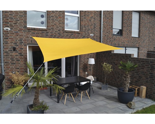Voile d'ombrage carré PeddyShield 3,0 x 4,0 m, en PES hydrofuge et coupe-vent 200 g/m², jaune Voile d'ombrage carré PeddyShield 3,0 x 4,0 m, en PES hydrofuge et coupe-vent 200 g/m², jaune