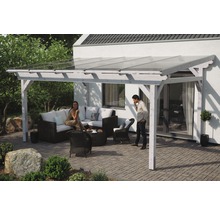 Überdachte Terrasse mit Holzrahmen und Glasdach sowie Sitzgelegenheit