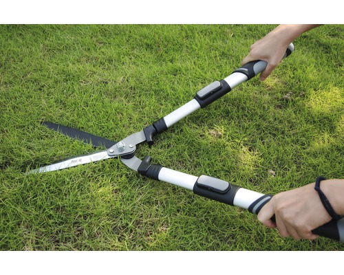 Gartenschere mit langem Griff und Metallklingen zum Schneiden von Gras