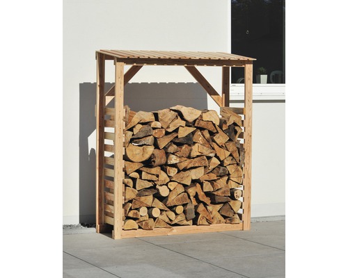 Stockage de bois avec du bois
