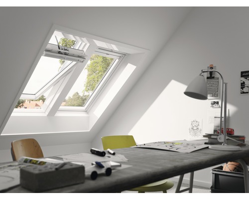 Fenêtre à ouverture par rotation VELUX INTEGRA GGU CK02 007030 fenêtre solaire THERMO 55x78 cm avec moteur, capteur de pluie et interrupteur mural radio-0