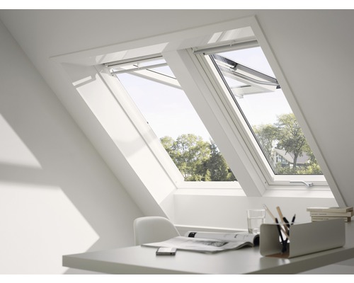 Fenêtre à ouverture par rotation et projection VELUX GPU MK10 0070 THERMO 78x160 cm-0