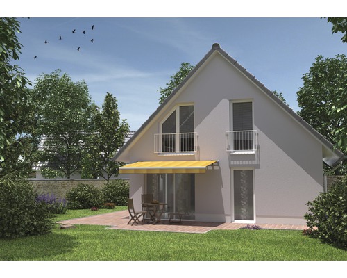 Maison avec store jaune, mobilier de jardin et espace vert