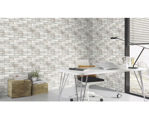 Bureau avec papier peint aspect brique, bureau et mobilier de bureau