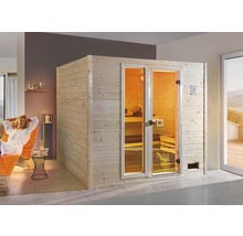 Sauna en bois avec porte vitrée dans un espace bien-être à l''atmosphère relaxante