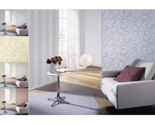 Wohnraum mit verschiedenen Mustertapeten, darunter Streifen und florale Designs, für eine vielfältige Wandgestaltung