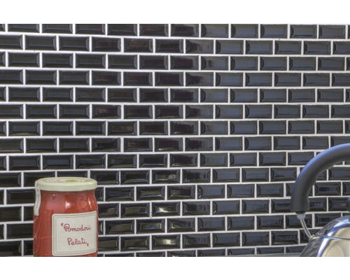 Wandfliesen im Metro-Stil, glänzend, als Fliesenspiegel in der Küche