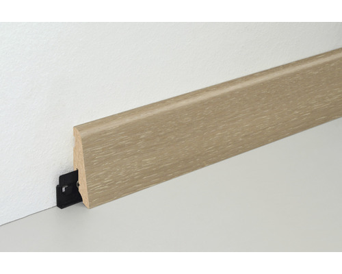 Plinthe en bois avec clip de fixation