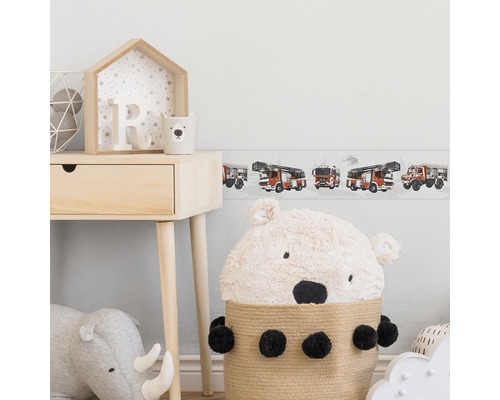 Chambre d''enfant avec bordure à motifs de pompiers