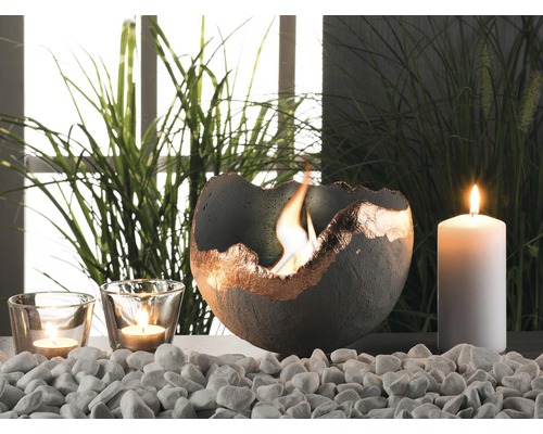 Béton créatif à modeler pâte à modeler résistant aux intempéries et au gel durcit à l'air 1 kg Arrangement décoratif avec cheminée de table bioéthanol, bougies et pierres décoratives blanches