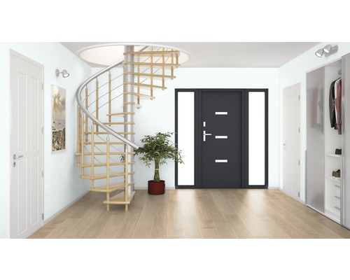 Eingangsbereich mit Wendeltreppe, Haustür und Garderobe