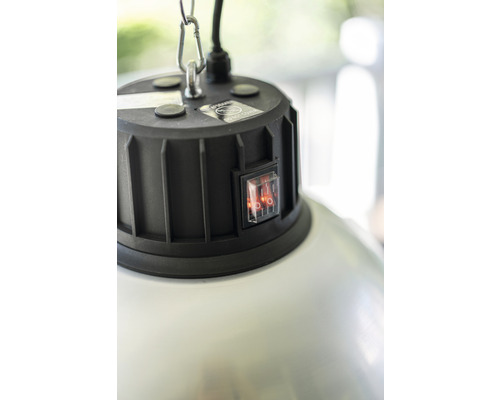 Gros plan d''une lampe avec interrupteur