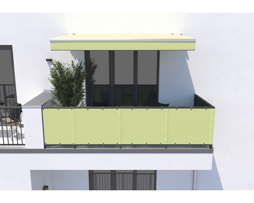 Balkon mit Sichtschutz, Markise und Bepflanzung