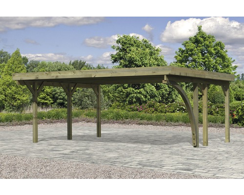 Holzcarport im Aussenbereich