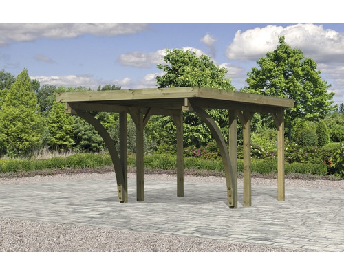 Holzpergola im Garten