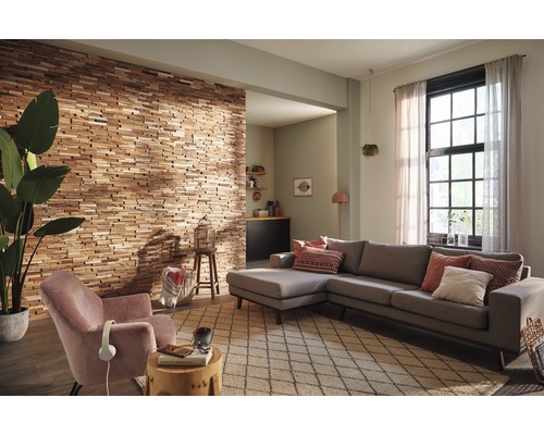 Salon avec revêtement mural en bois, canapé d''angle, fauteuil et tapis