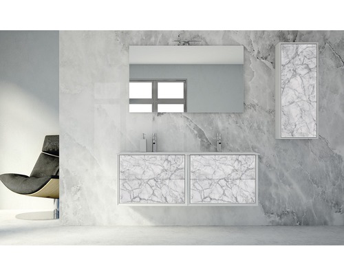 Modernes Badezimmer mit Waschtischunterschrank, Spiegelschrank und Marmoroptik
