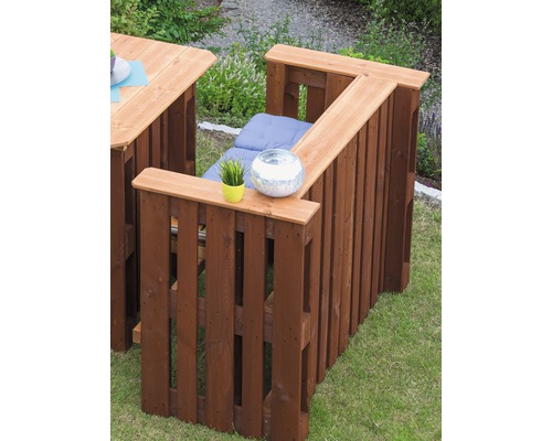 Gartenmöbel-Set aus Holzpaletten mit Tisch und Eckbank