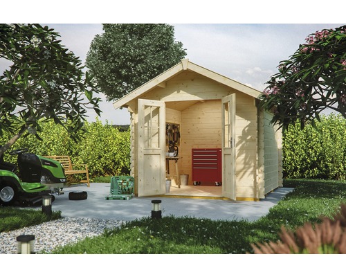 Blockbohlenhaus SKAN HOLZ Palma mit Fußboden 280 x 255 cm natur Holzgartenhaus mit geöffneten Doppeltüren, rotem Werkzeugwagen, Rasentraktor und Werkzeugkiste in einem Garten