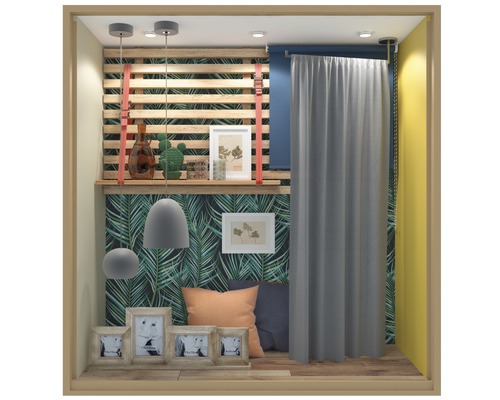 Dekoriertes Zimmer mit Regalen, Kissen und Vorhängen für ein gemütliches Ambiente