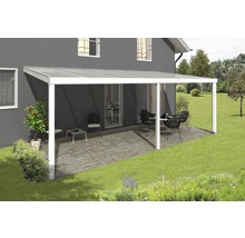 Terrasse mit Überdachung, Gartenmöbeln und Pflanzen