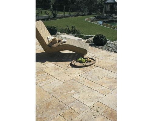 Dalle de terrasse en travertin FLAIRSTONE Venezia opus romain set = 1,44 m²