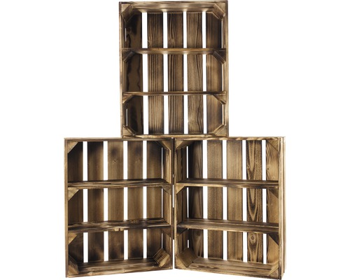 Drei Holzregale aus Kiefernholz