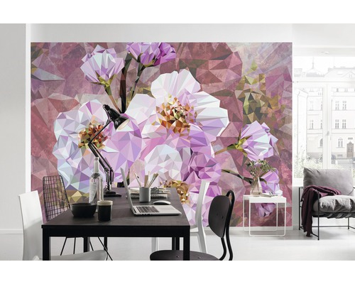 Wohnraum mit Fototapete mit floralem Dreiecksmuster