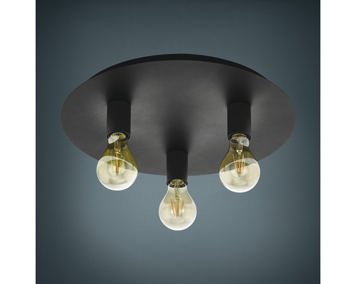 Plafonnier avec trois ampoules