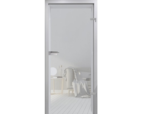 Porte en verre avec poignée de porte dans une pièce lumineuse