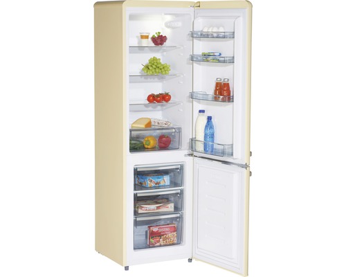 Geöffneter Kühlschrank mit Lebensmitteln