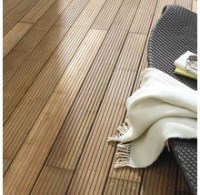 Planche pour terrasses Bangkirai 2400x145x25 mm pose infinie